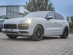 Grau Gebraucht 2022 Porsche Cayenne GTS SUV | 129.999 €