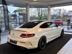 Weiß Gebraucht 2018 Mercedes C43 AMG AMG Coupé | 39.950 € (Fairer Preis)