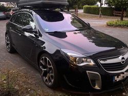 Schwarz Gebraucht 2017 Opel Insignia OPC Kombi | 14.999 € (Fairer Preis)