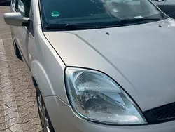 Grau Gebraucht 2003 Ford Fiesta Kleinwagen | 1.000 € (Guter Preis)