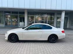 Weiß Gebraucht 2012 BMW 330 M Sport Coupé | 9.999 € (Superpreis)