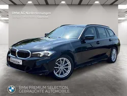Schwarz Gebraucht 2023 BMW 318 Shadowline Kombi | 31.890 € (Fairer Preis)