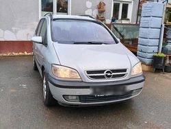 Silber Gebraucht 2003 Opel Zafira Van / Kleinbus | 1.650 € (Etwas zu teuer)