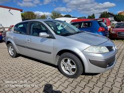 Grau Gebraucht 2007 Renault Mégane II Limousine | 2.600 € (Fairer Preis)