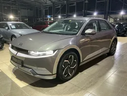 Braun Gebraucht 2022 Hyundai Ioniq 5 Dynamiq SUV | 26.500 € (Guter Preis)