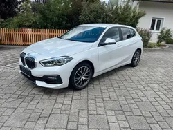 Weiß Gebraucht 2020 BMW 118 Advantage Kleinwagen | 18.800 € (Fairer Preis)