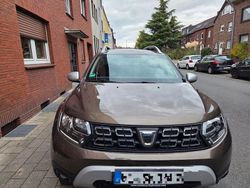 Braun Gebraucht 2020 Dacia Duster Prestige SUV | 10.500 € (Fairer Preis)