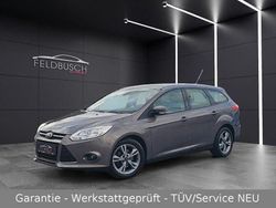 Weiß Gebraucht 2014 Ford Focus Business Edition Limousine | 7.480 € (Fairer Preis)