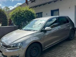 Grau Gebraucht 2015 VW Golf VII Edition Limousine | 13.599 € (Fairer Preis)
