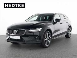 Gebraucht 2023 Volvo V60 CC Kombi | 48.550 € (Teuer)