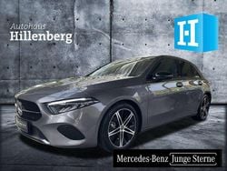 Grau Gebraucht 2024 Mercedes A180 Advanced Plus Limousine | 28.900 € (Guter Preis)