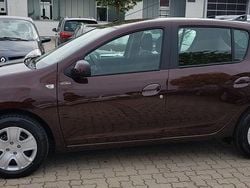 Braun Gebraucht 2018 Dacia Sandero Lauréate Kleinwagen | 6.999 € (Guter Preis)