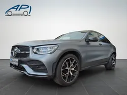 Grau Gebraucht 2021 Mercedes GLC300 AMG Coupé | 47.200 € (Fairer Preis)