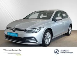 Reflexsilber Gebraucht 2023 VW Golf VIII Life Limousine | 20.480 € (Fairer Preis)