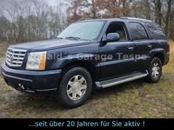 Blau Gebraucht 2005 Cadillac Escalade SUV | 7.700 € (Fairer Preis)