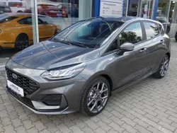 Grau (magneticmetallic) Gebraucht 2023 Ford Fiesta ST-Line X Kleinwagen | 21.450 € (Fairer Preis)