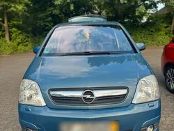 Blau Gebraucht 2006 Opel Meriva Van / Kleinbus | 3.500 € (Etwas zu teuer)