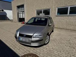 Schwarz Gebraucht 2003 Fiat Stilo Feel Kombi | 3.000 €