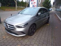 Mojavesilber metalliclack Gebraucht 2019 Mercedes B200 Edition 1 Van / Kleinbus | 21.500 € (Superpreis)