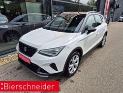 Weiss Gebraucht 2023 Seat Arona FR SUV | 22.999 € (Fairer Preis)