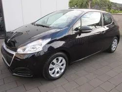 Blau Gebraucht 2016 Peugeot 208 Access Kleinwagen | 5.555 € (Fairer Preis)