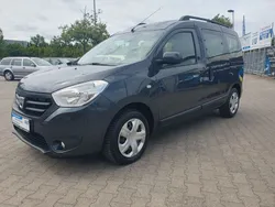 Grau Gebraucht 2016 Dacia Dokker Lauréate Van | 9.999 € (Fairer Preis)