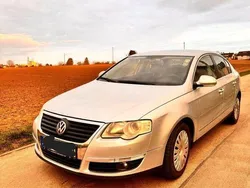 Silber Gebraucht 2007 VW Passat Comfortline Limousine | 4.000 € (Etwas zu teuer)