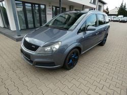 Grau Gebraucht 2006 Opel Zafira Edition Van / Kleinbus | 790 € (Superpreis)
