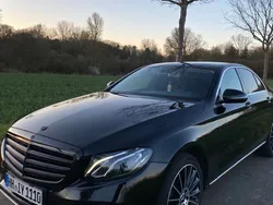 Schwarz Gebraucht 2016 Mercedes E200 Limousine | 15.900 €