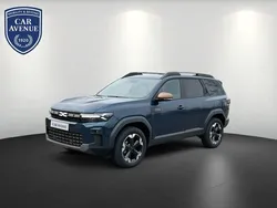 Weiß (perlmuttweiß metallic, black pearlschw) Gebraucht 2024 Renault Scénic Iconic Van / Kleinbus | 41.790 € (Superpreis)