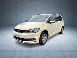 Beige Neu 2025 VW Touran Trendline Van / Kleinbus | 42.499 €