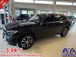 Obsidianschwarzmetallic Gebraucht 2024 Mercedes GLC220 Avantgarde SUV | 54.990 € (Superpreis)