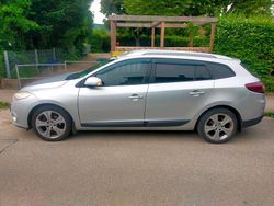 Grau Gebraucht 2011 Mitsubishi Outlander SUV | 6.000 €