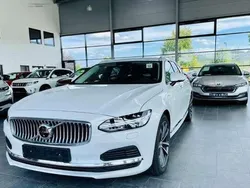 Weiß metallic Gebraucht 2021 Volvo V90 Inscription Kombi | 49.010 € (Teuer)