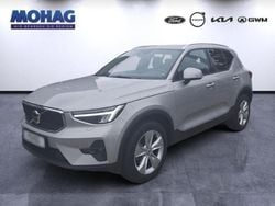 Silber Gebraucht 2024 Volvo XC40 Core SUV | 31.890 € (Guter Preis)