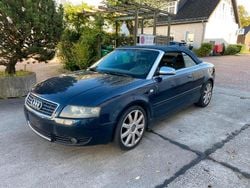 Blau Gebraucht 2003 Audi A4 Cabriolet Cabrio | 2.390 € (Superpreis)