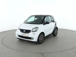 Weiß Gebraucht 2016 Smart ForTwo Coupé Passion Kleinwagen | 9.110 € (Fairer Preis)
