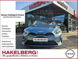 Grau Neu 2025 Kia Ceed Spirit Limousine | 28.990 € (Etwas zu teuer)