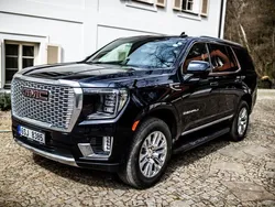 Blau Gebraucht 2022 GMC Yukon SUV | 69.000 €