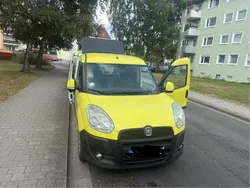 Gelb Gebraucht 2014 Fiat Doblò Van / Kleinbus | 4.500 € (Fairer Preis)