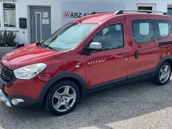 Rot Gebraucht 2020 Dacia Dokker Stepway Van | 14.490 € (Fairer Preis)