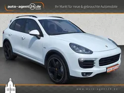 Weiss Gebraucht 2016 Porsche Cayenne SUV | 26.990 € (Guter Preis)