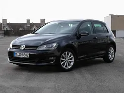 Schwarz Gebraucht 2015 VW Golf VII LOUNGE Limousine | 11.400 € (Fairer Preis)