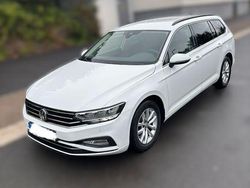 Weiß Gebraucht 2020 VW Passat Business Kombi | 15.900 € (Superpreis)