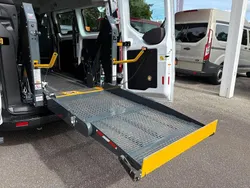 Weiß Gebraucht 2019 Ford Transit Custom Van / Kleinbus | 31.990 €