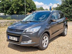 Grau Gebraucht 2016 Ford Kuga SUV | 10.900 € (Guter Preis)