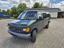 Grün Gebraucht 2007 Ford Econoline Van | 4.641 €