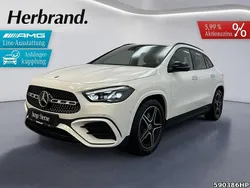 Unilack polarweiß Gebraucht 2024 Mercedes GLA200 AMG SUV | 41.470 € (Fairer Preis)