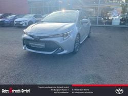 Manhattangrau metallic Gebraucht 2021 Toyota Corolla Team Kombi | 22.479 € (Guter Preis)