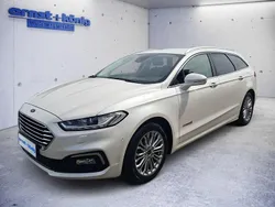 Weiß Gebraucht 2019 Ford Mondeo Titanium Kombi | 21.490 € (Teuer)